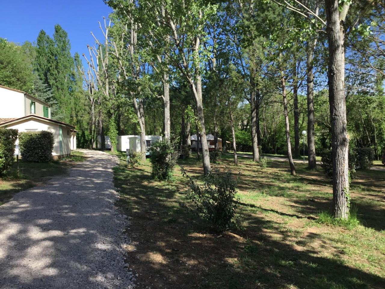 Camping De Graniers Otel Monoblet Dış mekan fotoğraf